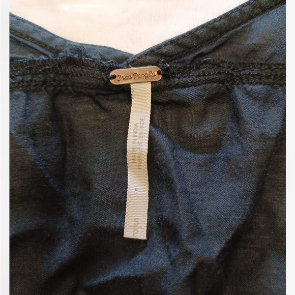 Free People Black Bell Sleeve Top  Size Small - Picture 9 of 9